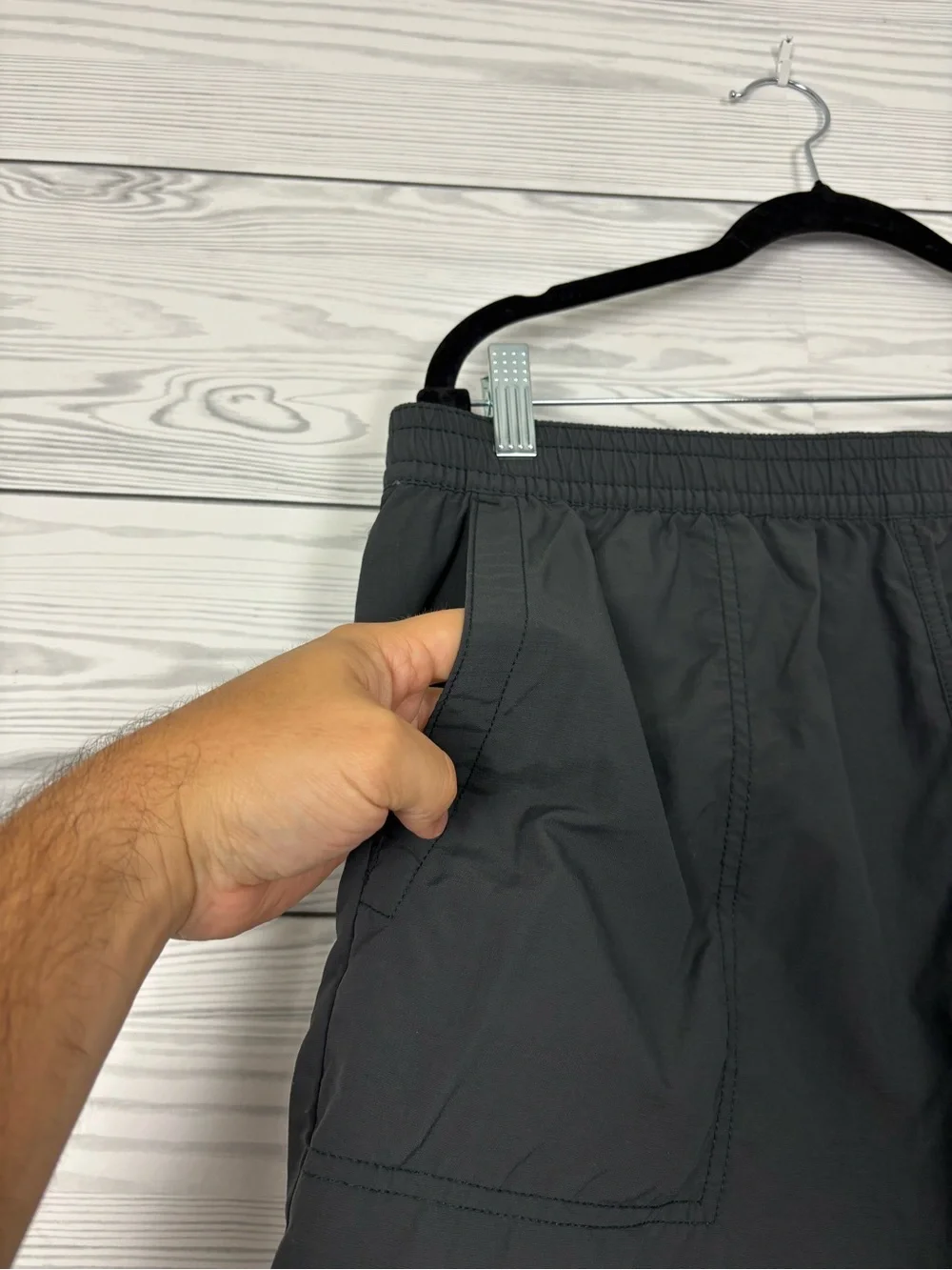 The North Face men’s pull on adventure shorts size large hiking outdoor